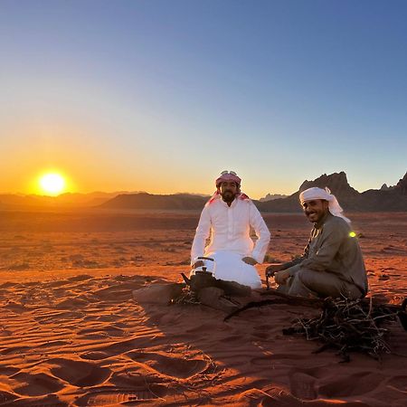 Khaled'S Camp Hotel Wadi Rum Bagian luar foto