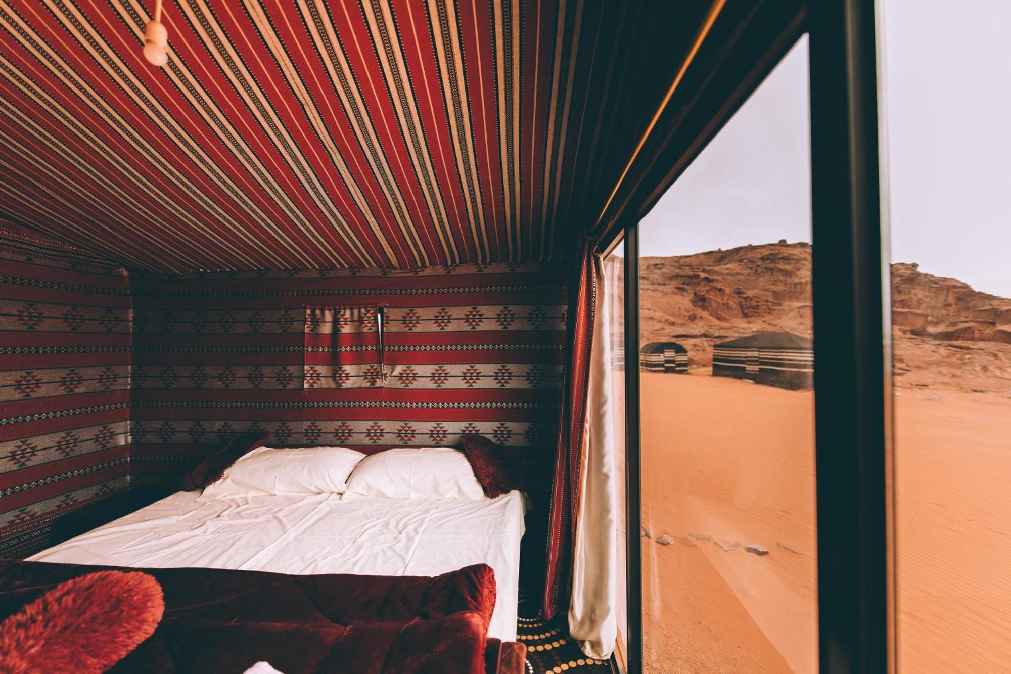 Khaled'S Camp Hotel Wadi Rum Bagian luar foto