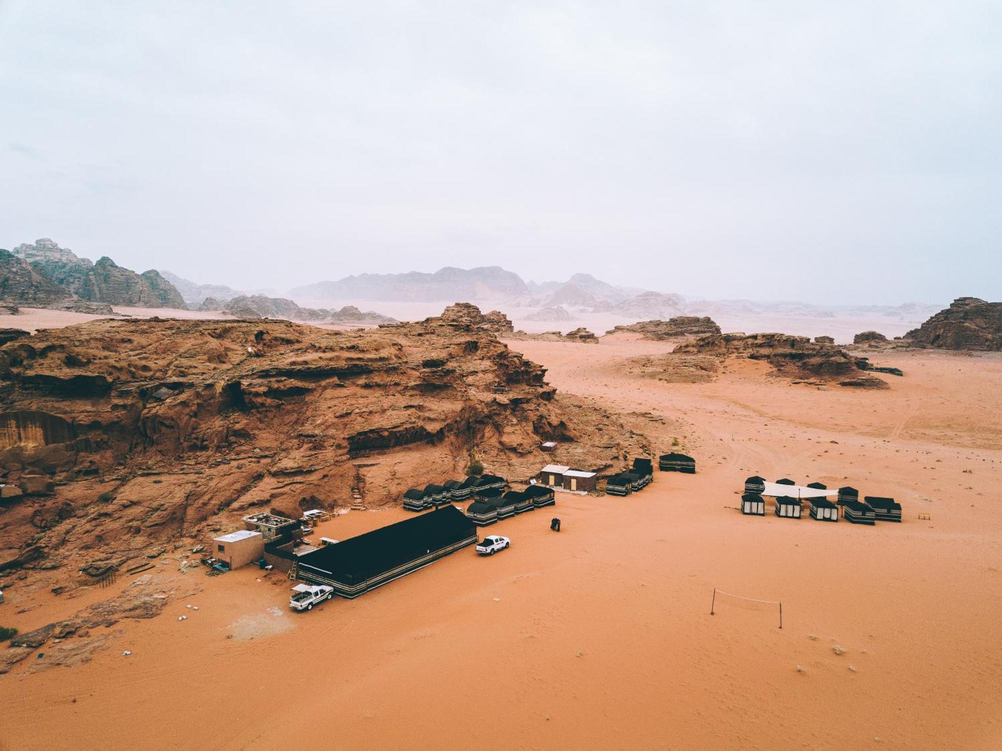 Khaled'S Camp Hotel Wadi Rum Bagian luar foto
