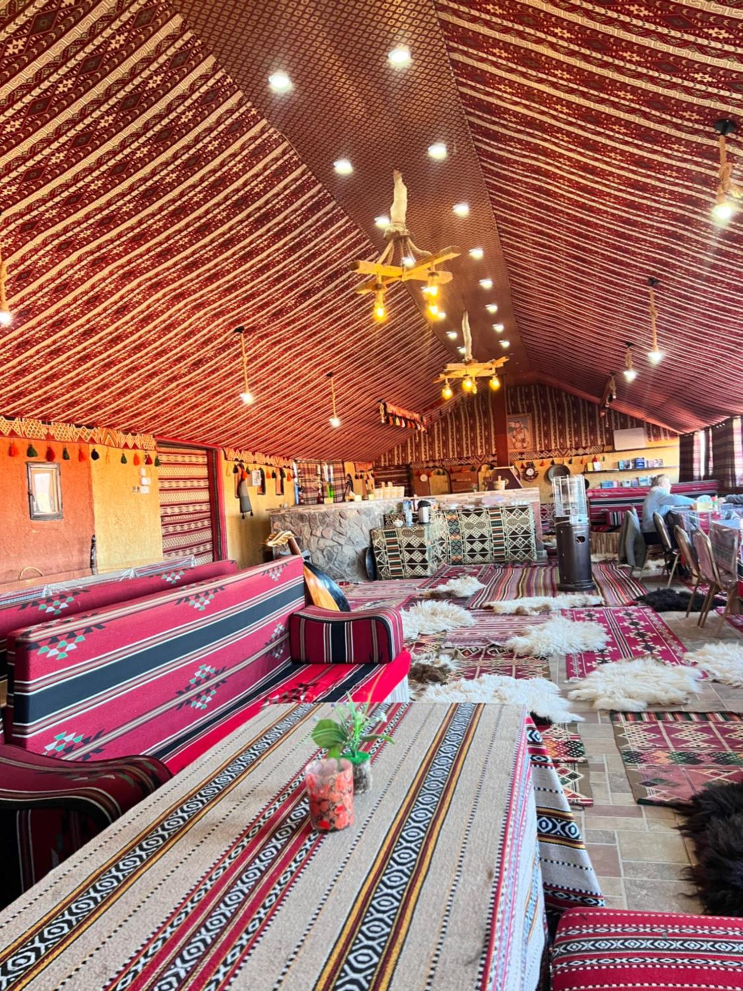 Khaled'S Camp Hotel Wadi Rum Bagian luar foto